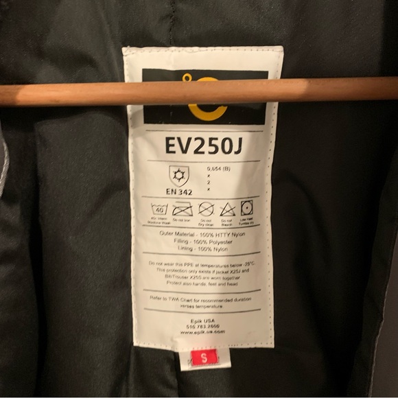 Epik EV250J comfort jacket - Picture 11 of 12